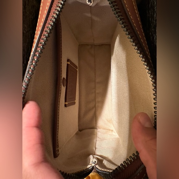 Coach Rogue 20 with Tea Roses - by Coach Create - Picture 6 of 9